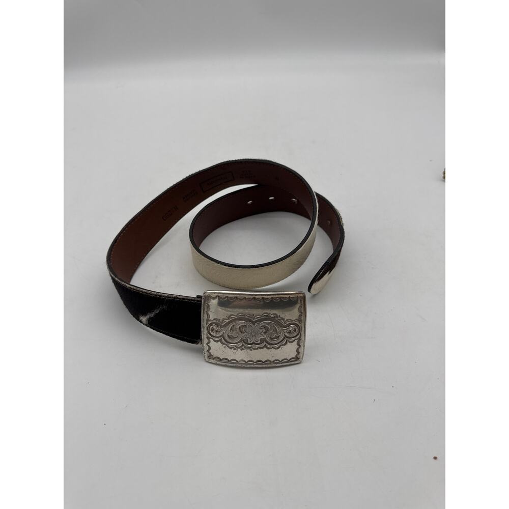 Navasota 1995 cow hair belt with‎ silver buckle sz M/28”
